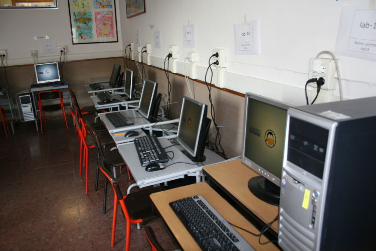 Foto laboratorio d'informatica